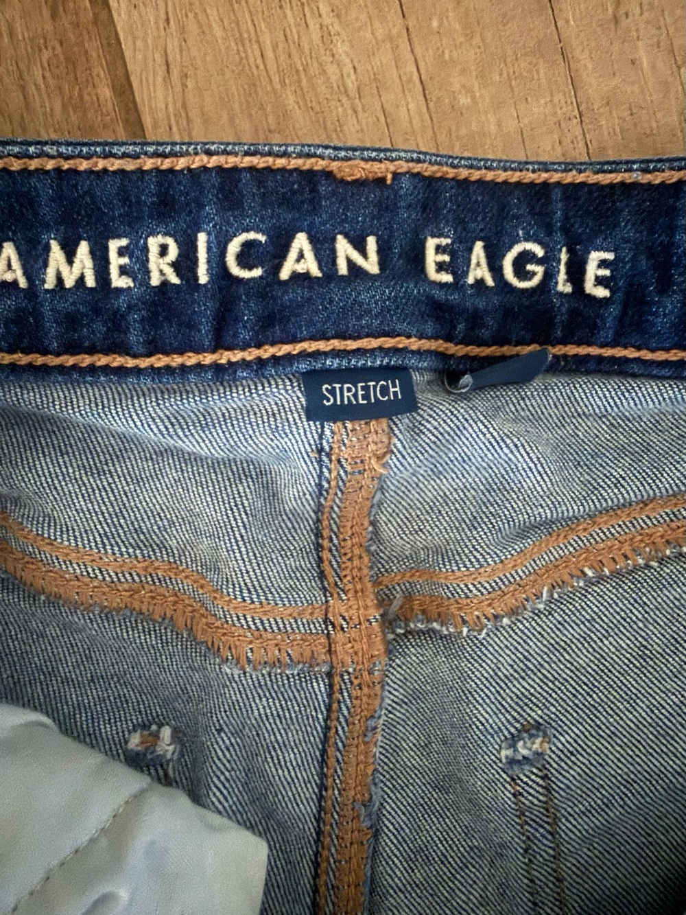 American Eagle Outfitters women’s Indigo Straight Jeans - Picture 5 of 8